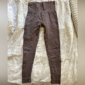 SET ACTIVE Sculptflex leggings in Pepper - size S/M